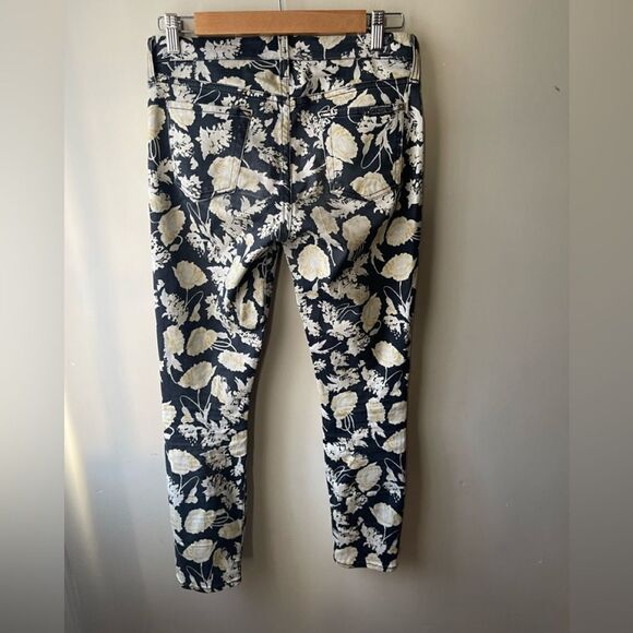 7 FOR ALL MANKIND The Cropped Skinny - Black Floral 26 - Picture 3 of 12